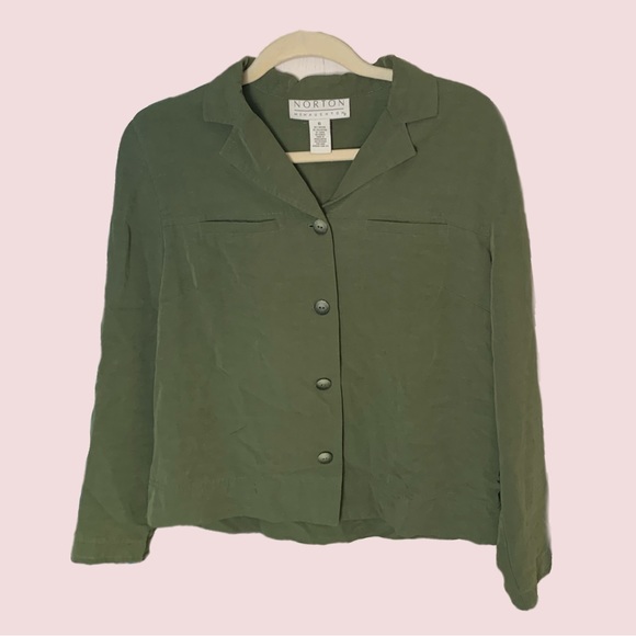 Retro Green Button-Up Shirt - Picture 2 of 4